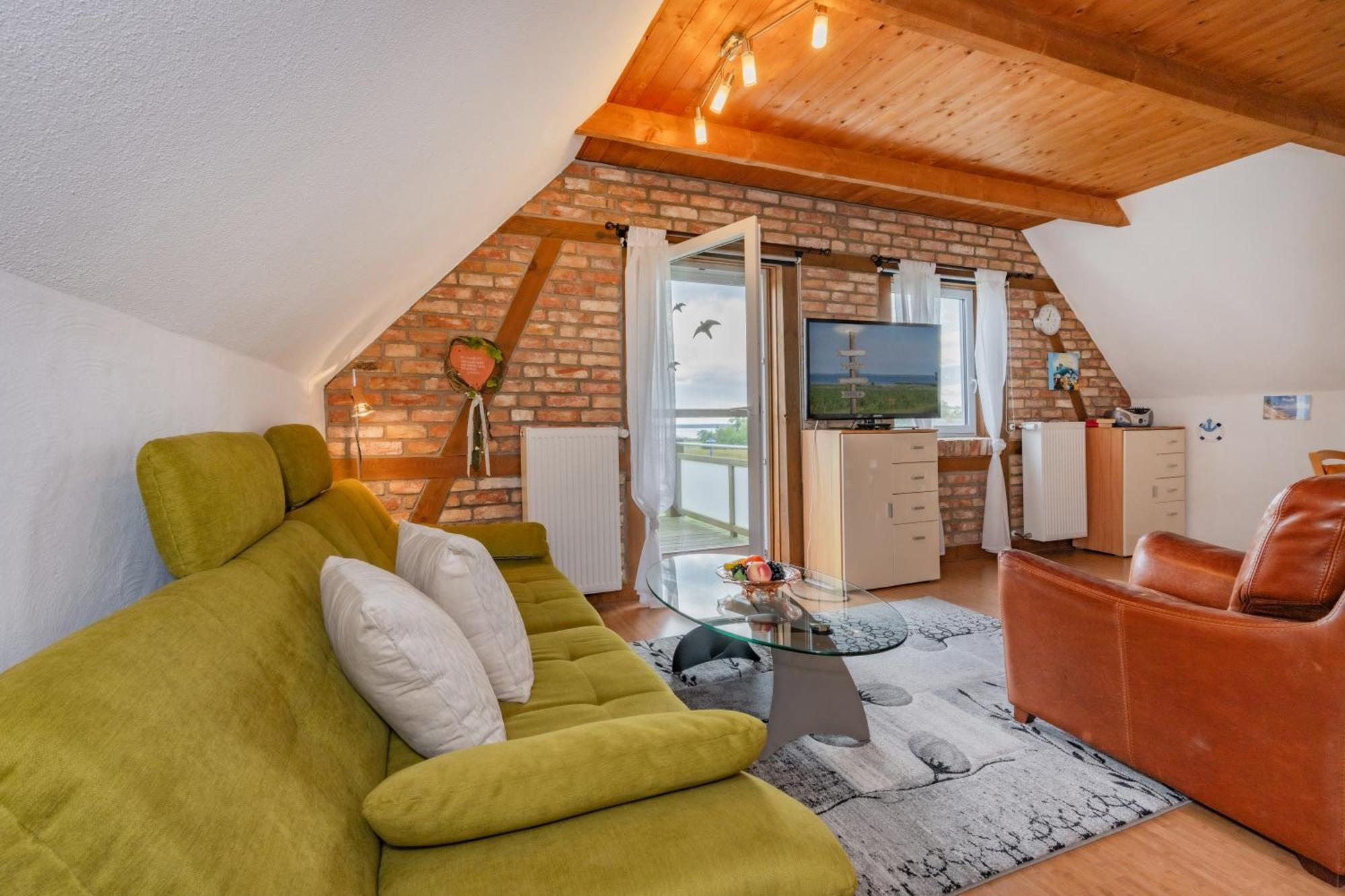 Reusenhof Am Haff Apartment Usedom Town Екстериор снимка