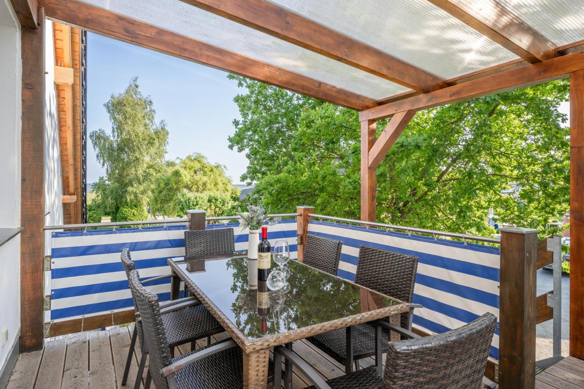 Reusenhof Am Haff Apartment Usedom Town Екстериор снимка