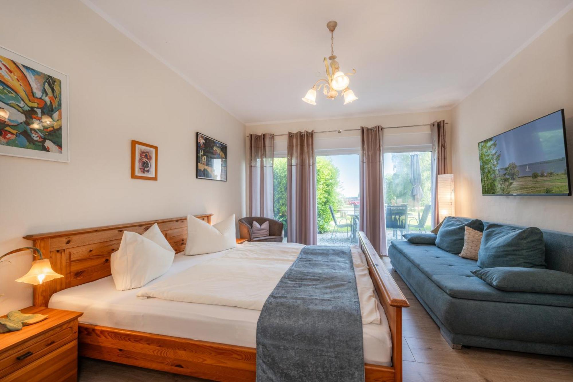 Reusenhof Am Haff Apartment Usedom Town Екстериор снимка